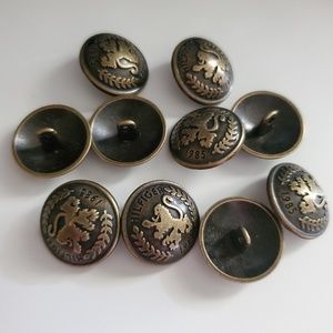 Hilfiger buttons (x10)